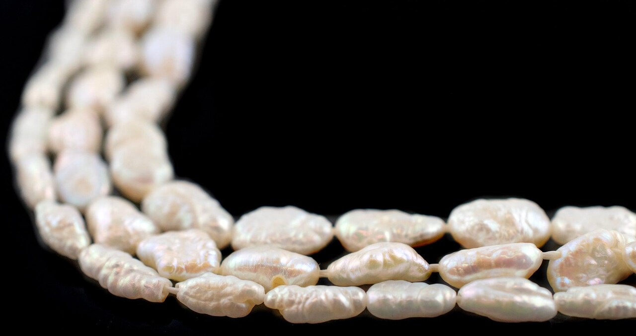 The Bead Chest Vintage Japanese Rice Pearl Beads: Authentic Craft Beading Supplies | White | Full Strand